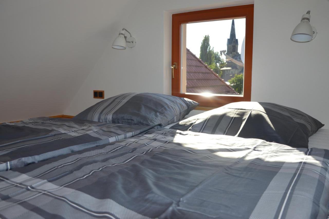 Dreiseitenhof Radebeul Buitenkant foto